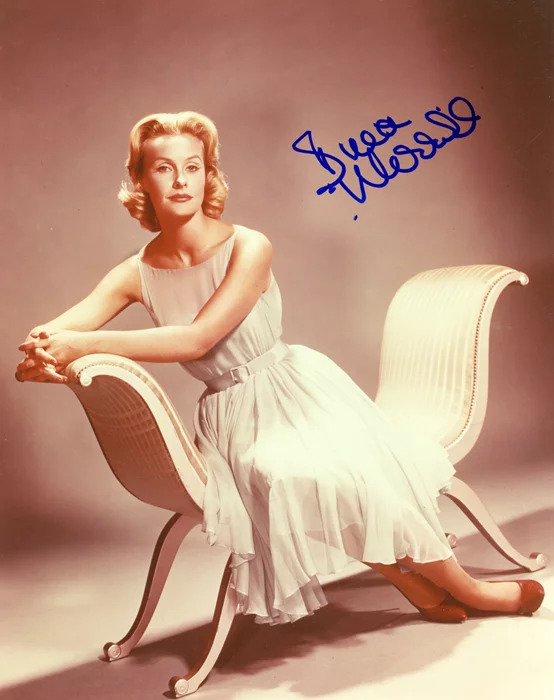 Dina Merrill autograph