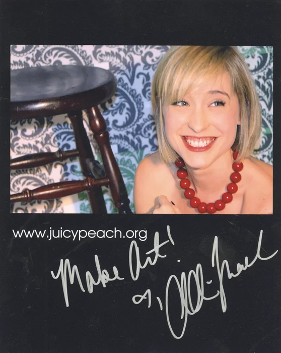 Allison Mack autograph