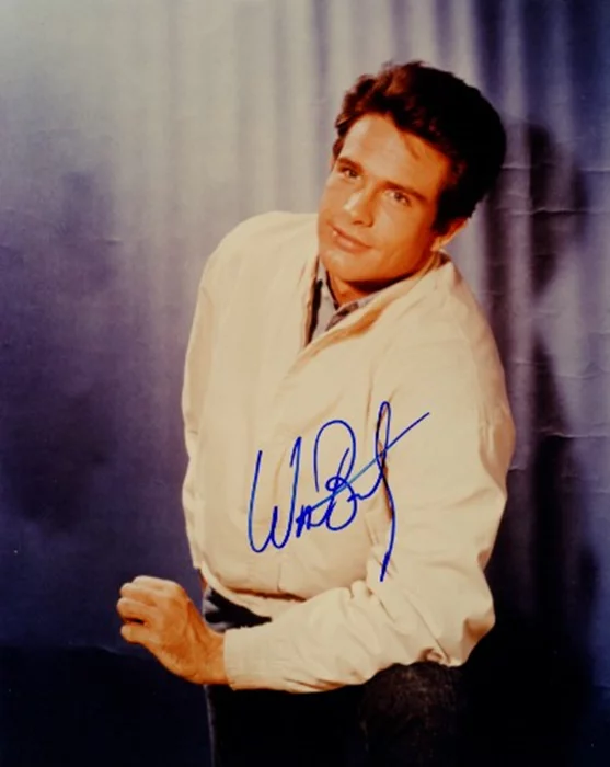 Warren Beatty autograph