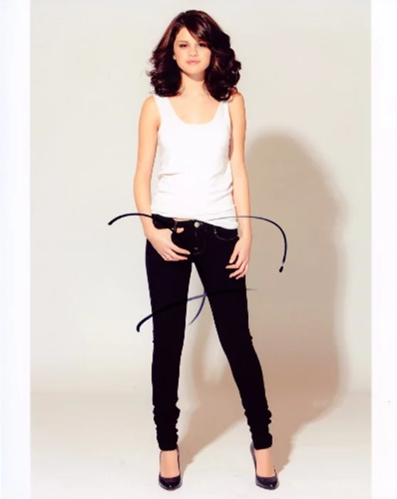 Selena Gomez autograph