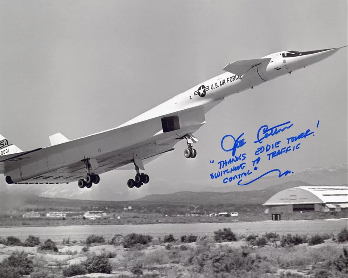 Joe Cotton autograph