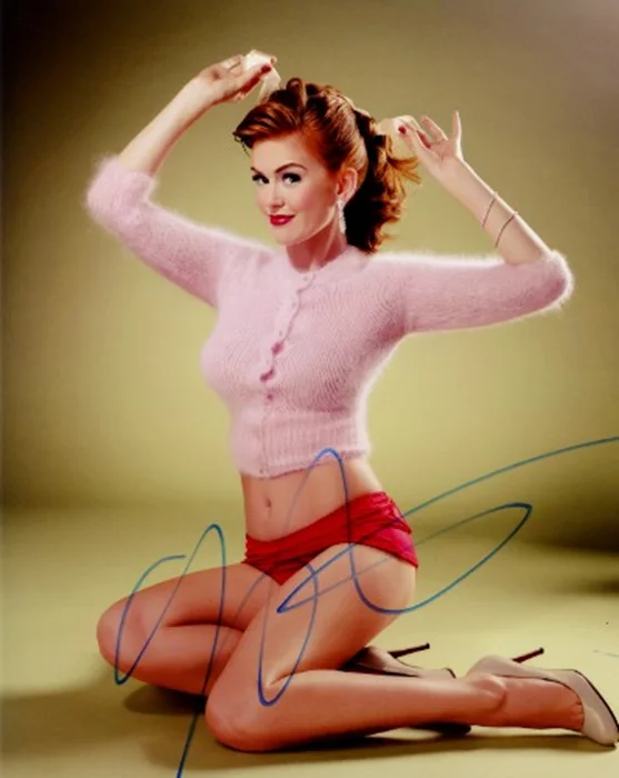 Isla Fisher autograph