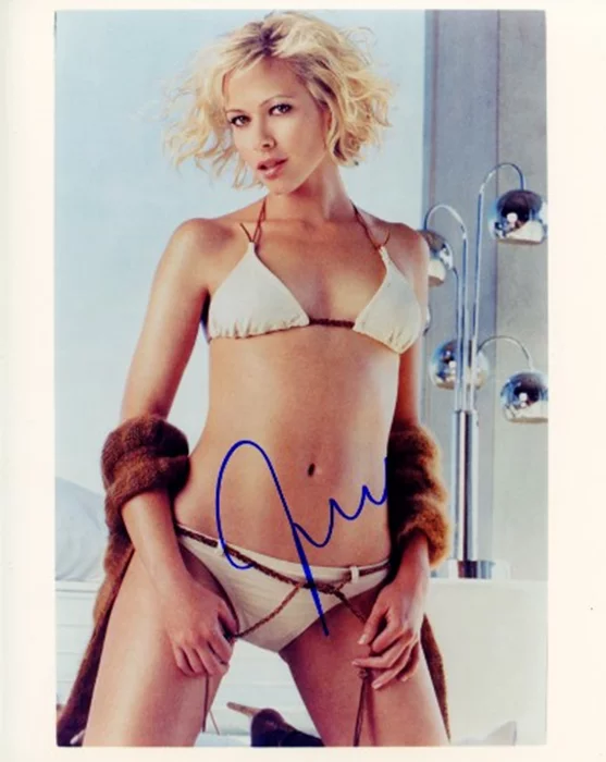 Jennifer Sky autograph