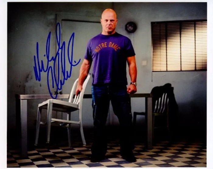 Michael Chiklis autograph