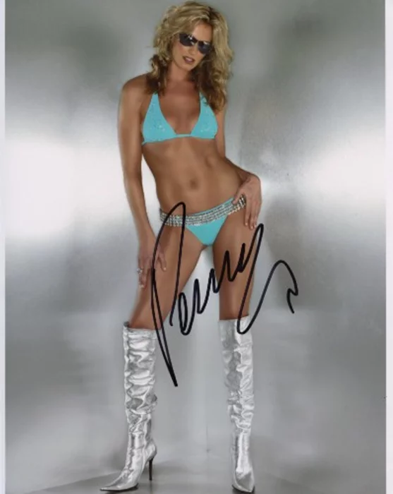 Penny Lancaster autograph