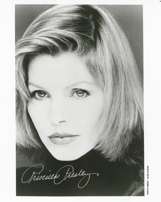 Priscilla Presley autograph