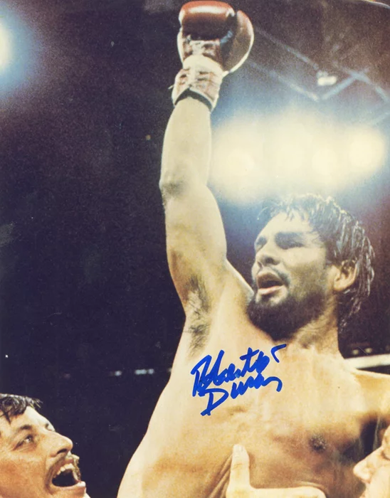 Roberto Duran autograph