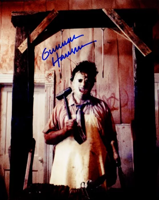 Gunnar Hansen autograph