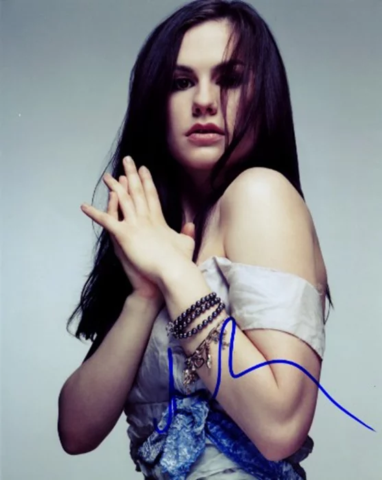 Anna Paquin autograph