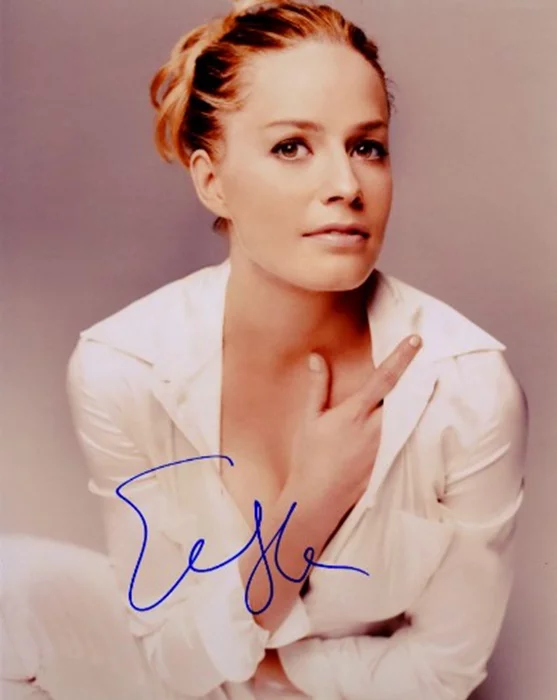 Elisabeth Shue autograph