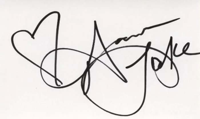 Sanoe Lake autograph