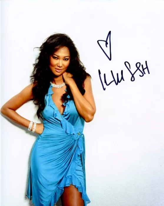 Kimora Lee autograph