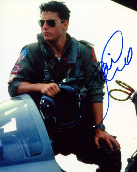 Tom Cruise autograph