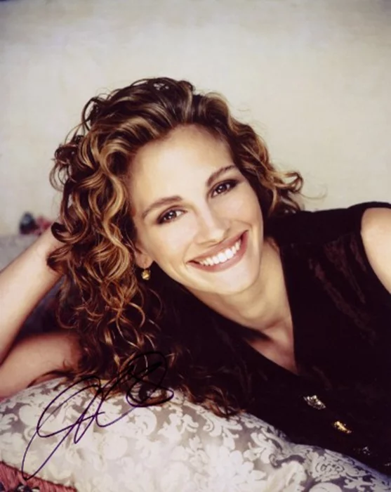 Julia Roberts autograph