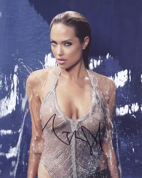 Angelina Jolie autograph