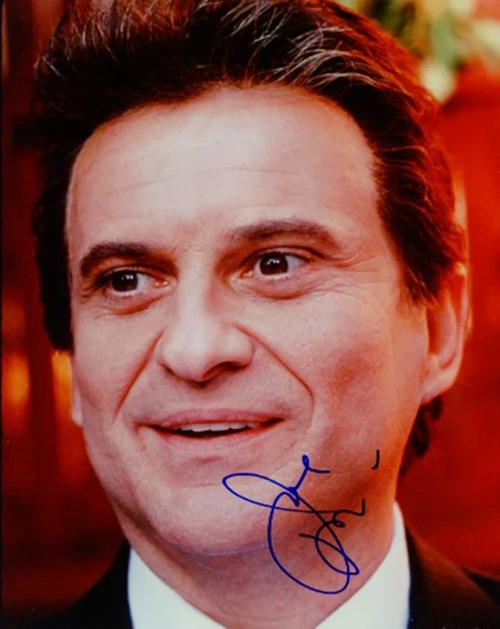 Joe Pesci autograph