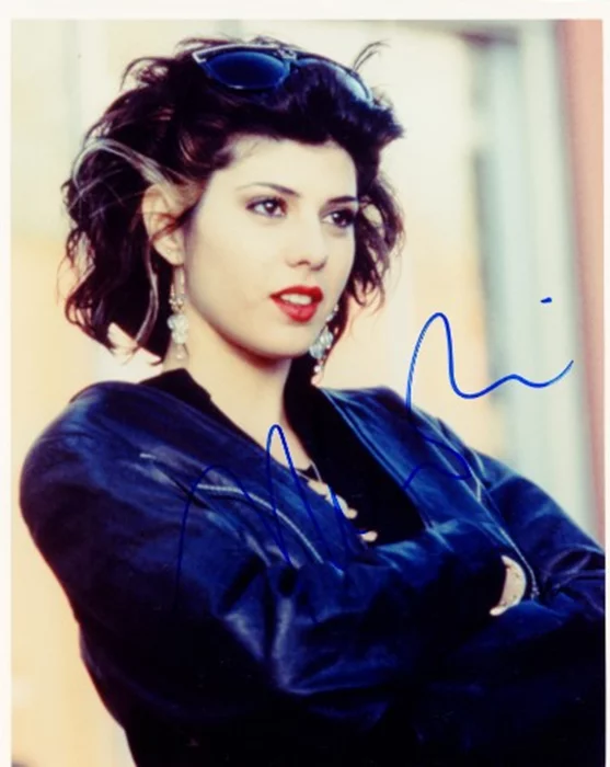 Marisa Tomei autograph