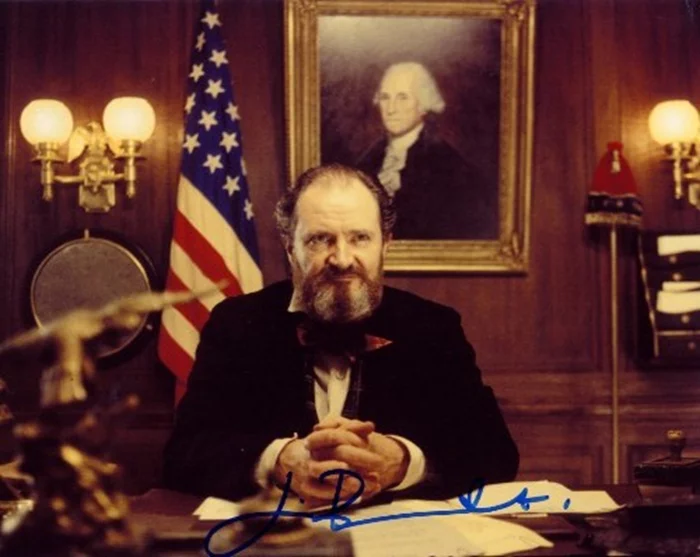 Jim Broadbent autograph