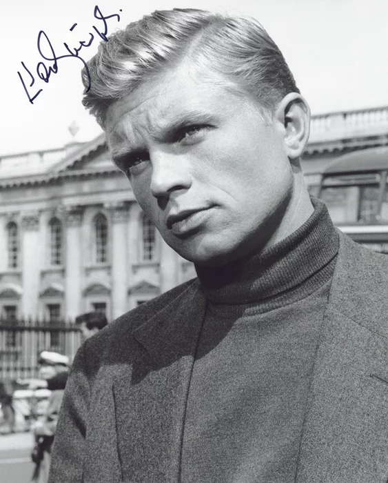 Hardy Kruger autograph