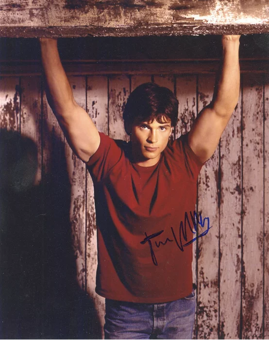 Tom Welling autograph