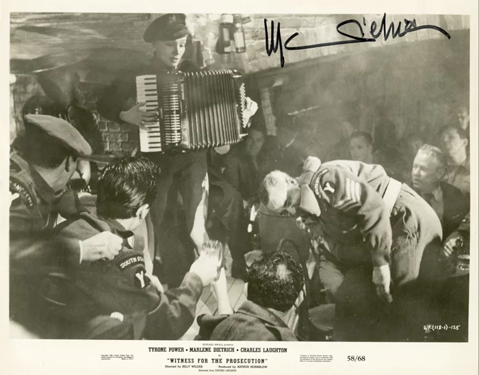 Marlene Dietrich autograph