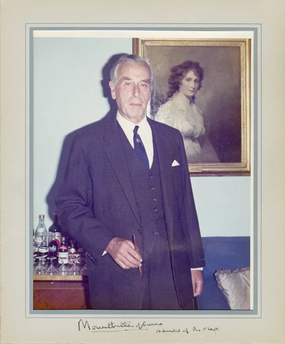 Mountbatten of Burma autograph