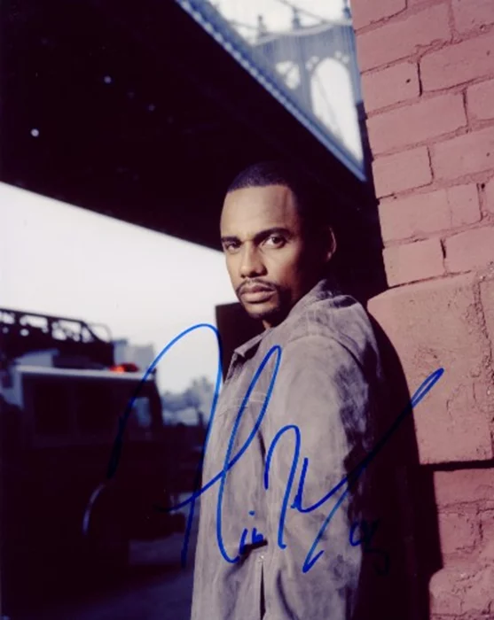 Hill Harper autograph