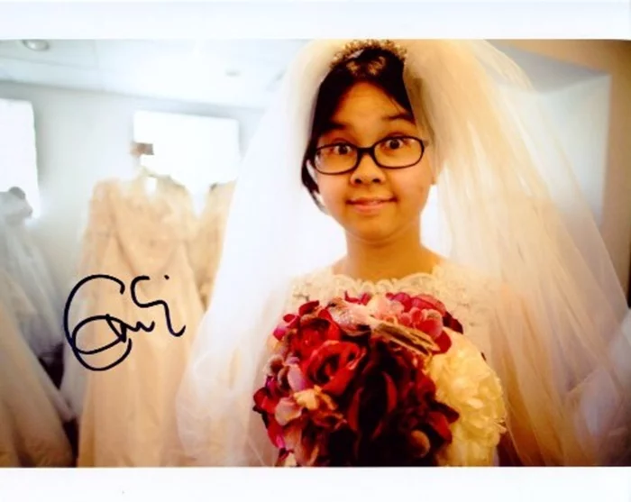 Charlyne Yi autograph