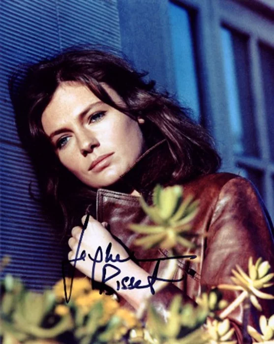 Jacqueline Bisset autograph