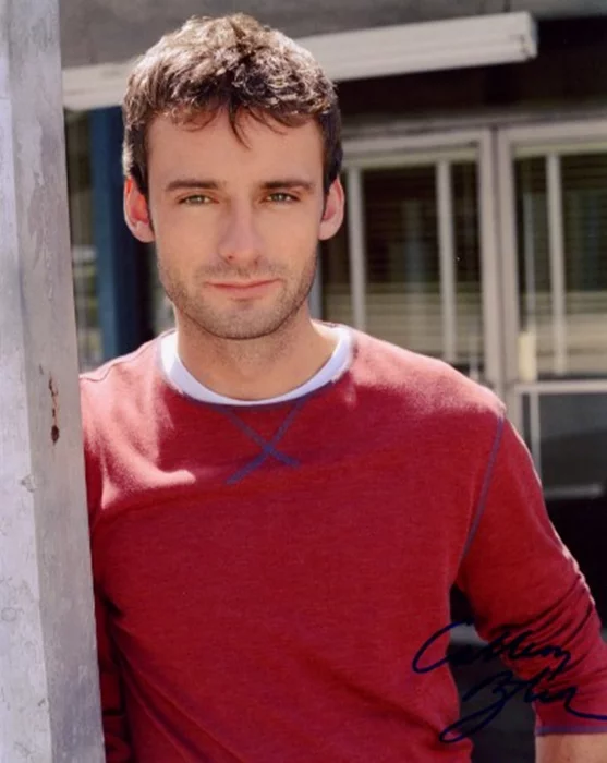 Callum Blue autograph