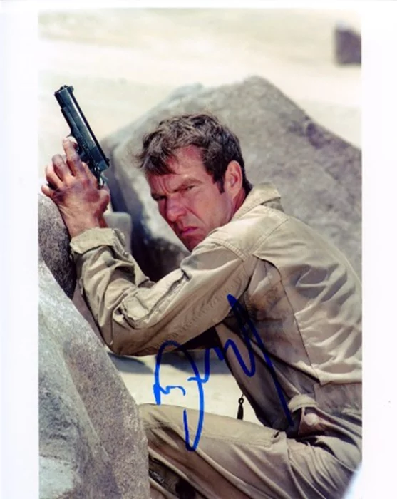 Dennis Quaid autograph