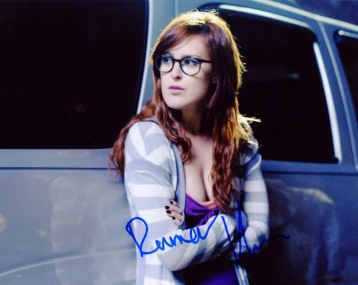 Rumer Willis autograph
