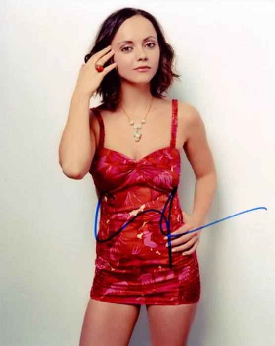 Christina Ricci autograph