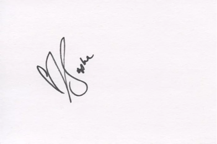Sophie Monk autograph