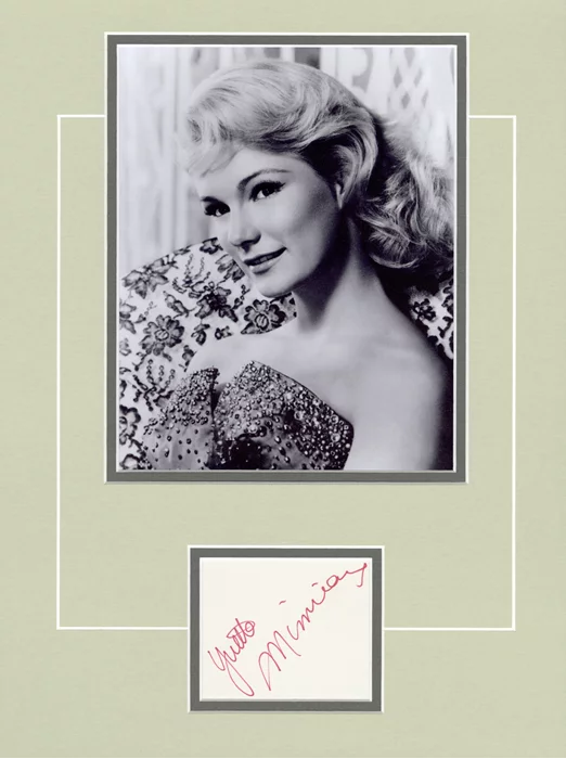 Yvette Mimieux autograph