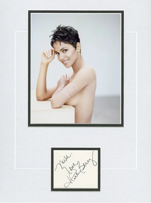 Halle Berry autograph