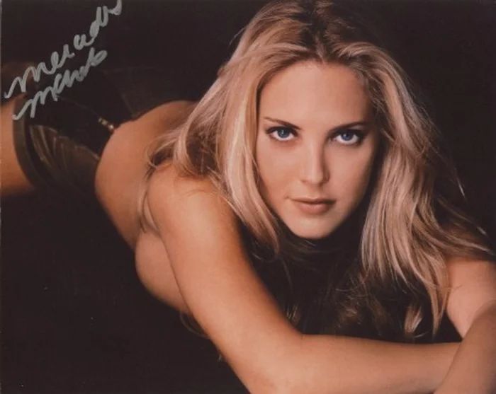 Mercedes McNab autograph