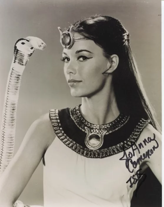 JoAnna Cameron autograph