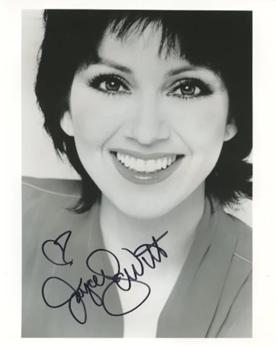 Joyce DeWitt autograph