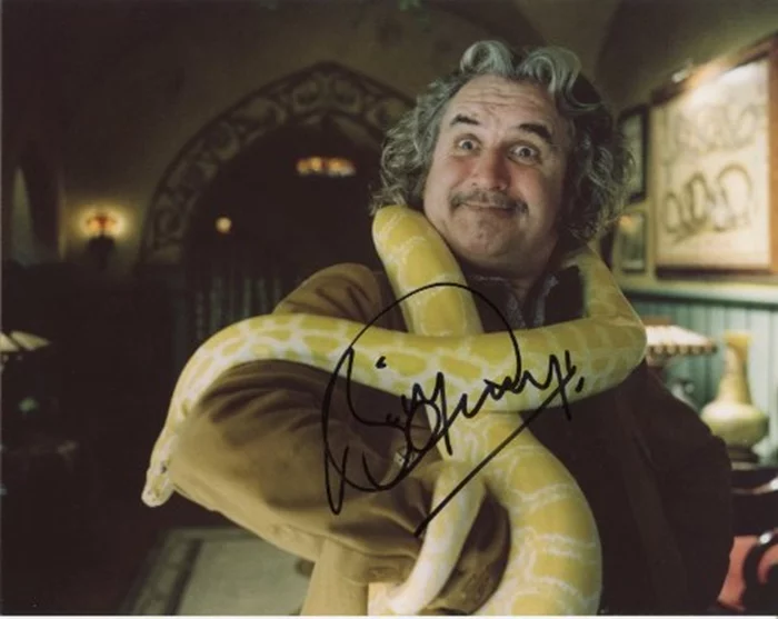 Billy Connolly autograph