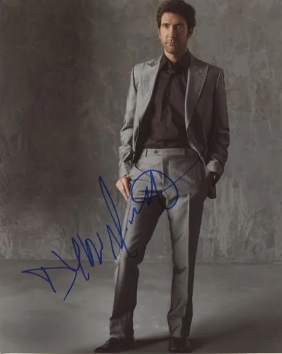 Dylan McDermott autograph