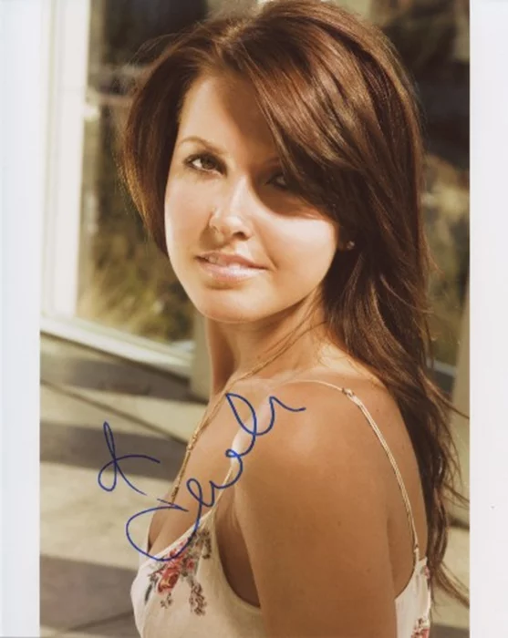 Audrina Patridge autograph