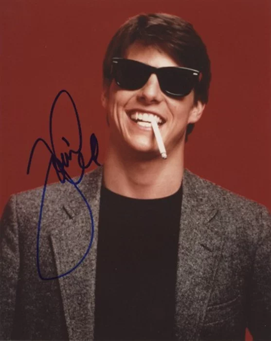 Tom Cruise autograph
