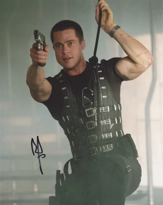 Brad Pitt autograph