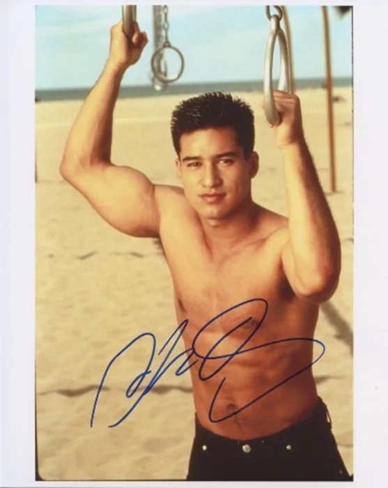 Mario Lopez autograph