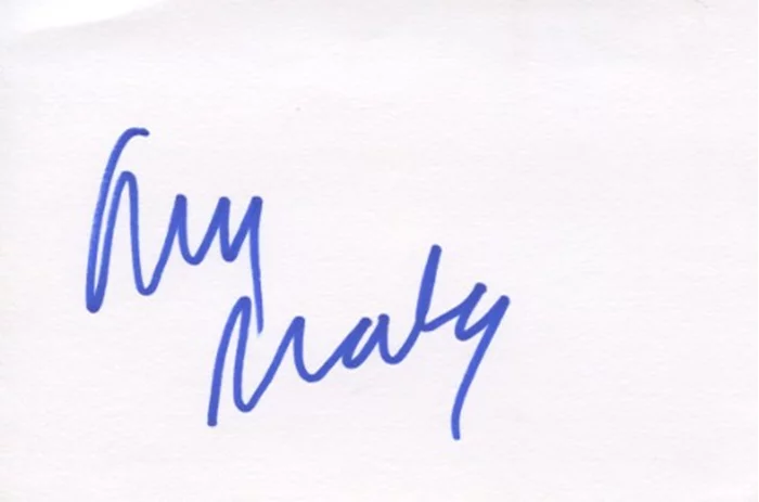 Amy Madigan autograph