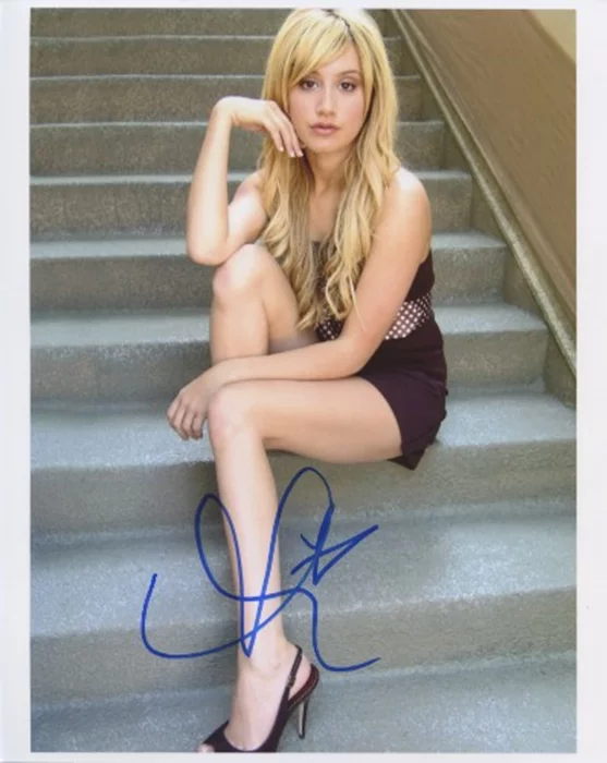 Ashley Tisdale autograph