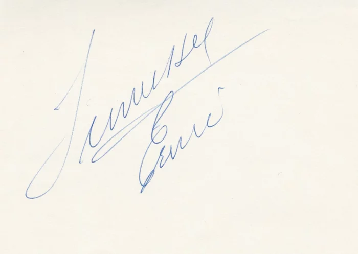 Tennessee Ernie Ford autograph