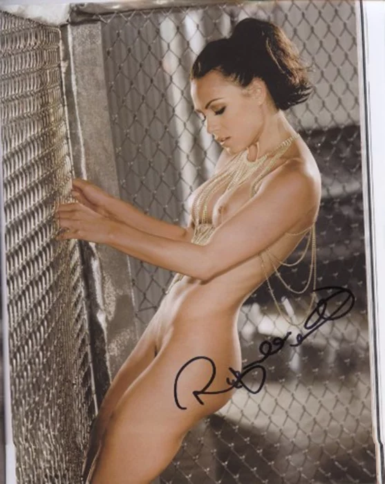 Rachelle Leah autograph
