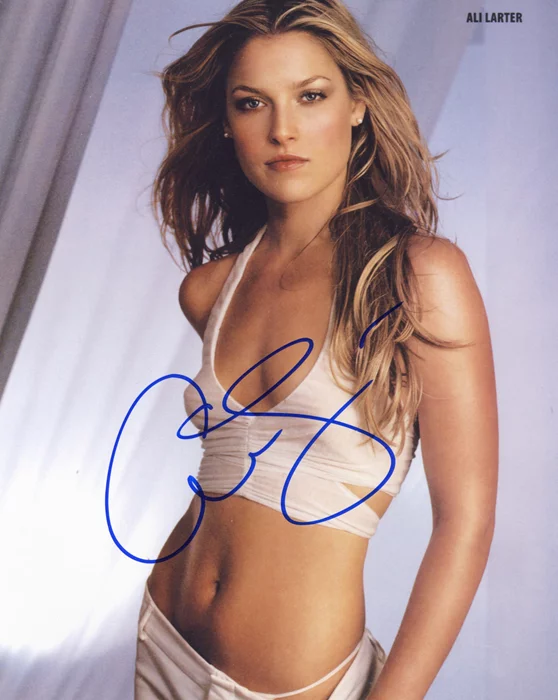Ali Larter autograph